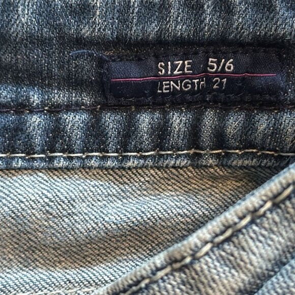 VIGOSS CHELSEA Capri JEANS- size 5/6 - Picture 10 of 10